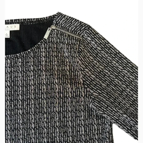 CHAUS SILVER & BLACK SPARKLE TOP BELL SLEEVES STRETCH SCOOP NECK SIZE LARGE NWT - Picture 3 of 12